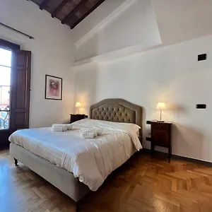 Appartamento Baroni Cortelli, Firenze
